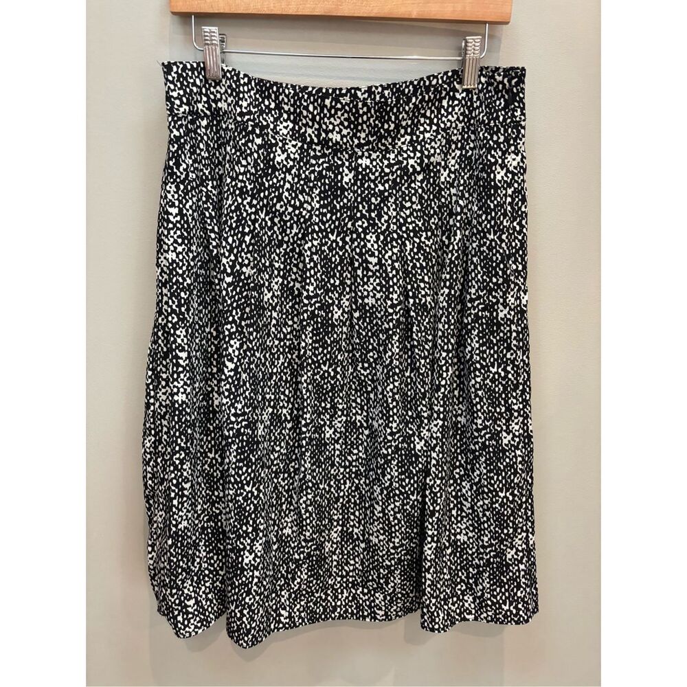 Talbots 12 lined a line print black white lined dressy office/cocktail skirt w-s